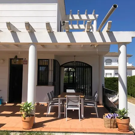 House With Private Pool, Costa De La Luz
